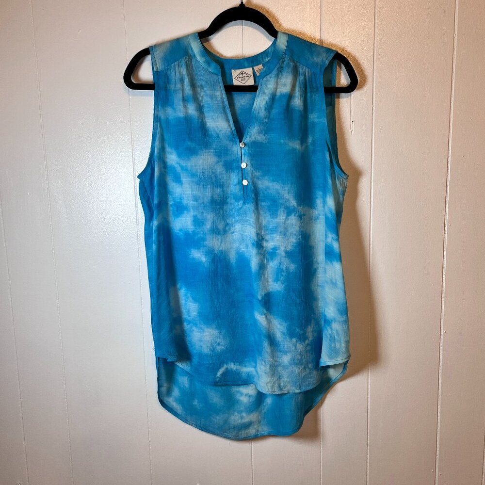 St. Johns Bay Women's Size Large Blue and White TieDye Tank Top Cool Comfortable